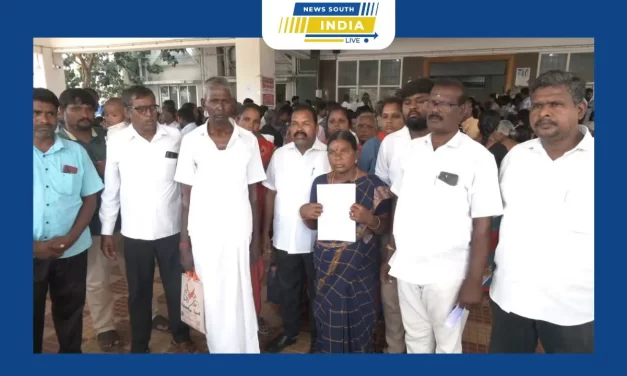 குடும்ப கஷ்டத்திற்காக வாங்கிய கடனுக்கு பதிலாக ஏமாற்றி நிலத்தை எழுதி வாங்கியவர்கள் மீது நடவடிக்கை எடுத்து நிலத்தை மீட்டு தர கோரி பாதிக்கப்பட்ட பெண் மாவட்ட ஆட்சியரிடம் மனு.