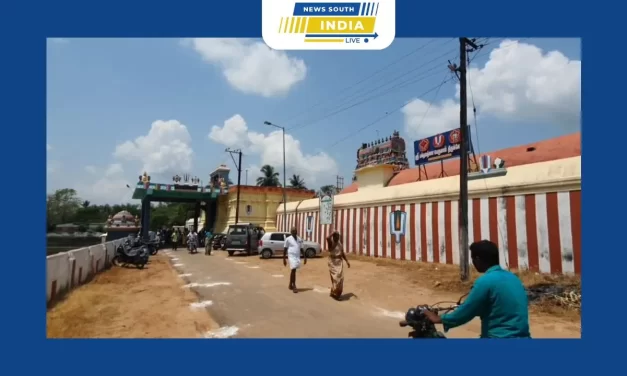 திருவாரூர் அருகே 108 திவ்ய தேசங்களில் ஒன்றான பக்தவச்சல பெருமாள் ஆலயத்தில் புதிய தேர் வெள்ளோட்டம் வெகு விமர்சையாக நடைபெற்று வருகிறது.