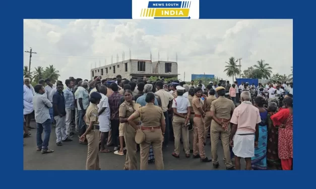 சிவகங்கை அருகே சாமியார் பட்டியில் திமுக மாவட்ட விளையாட்டு மேம்பாட்டு அணியின் துணை அமைப்பாளர் பிரவீன் குமாரை நேற்று மதியம் மூன்று பேர் கொண்ட கும்பல் வெட்டி படுகொலை
