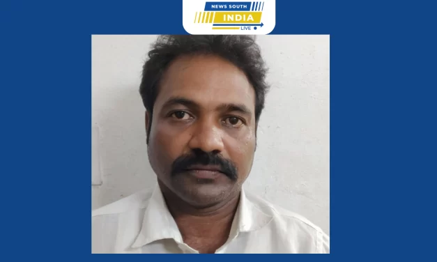 ஊத்துக்கோட்டை ஜமாபந்தியில்பட்டா நம்பர் மாற்ற விவசாயிடம்1000 ரூபாய் பணம் பெற்ற போலிவி.ஏ.ஓ கைது