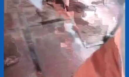 பொள்ளாச்சி – மீனாட்சிபுரம் செல்லும் வழித்தட எண் 36 கொண்ட பேருந்து மிகவும் கவலைக்கிடமாக இயங்குவதாக பயணிகள் எடுத்த வீடியோ சமூக வலைதளங்களில் வைரலாகும் வீடியோ.