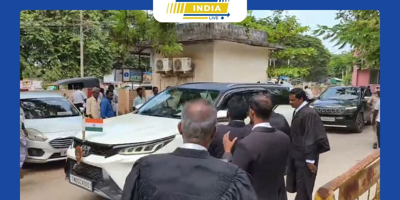 மின்சாரதுறை மற்றும் போக்குவரத்து துறை அமைச்சர் கடலூர் மாவட்ட முதன்மை நீதிமன்றத்தில் ஆஜர்.