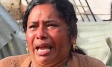 📰 நீலகிரி: உதகை ஏடிசி பேருந்து நிலையம் சுற்றுவட்டாரத்தில் ஆக்கிரமிப்பு அகற்றுதல் நடவடிக்கை பரபரப்பை ஏற்படுத்தியது 🚌⚠️