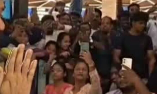 🎬 திருப்பூரில் கலகலப்பான சூழல்! ‘மாஸ்க்’ முன்னோட்ட விழாவில் கவின் – இடையில் ‘மிடில் கிளாஸ்’ விளம்பரம் செய்ய வந்த முனிஸ்காந்த்