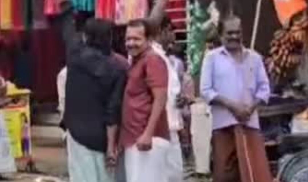 📰 பீகார் சட்டமன்ற தேர்தலில் பாஜக கூட்டணி வெற்றி கன்னியாகுமரியில் பட்டாசு வெடித்து இனிப்பு வழங்கி கொண்டாடிய பாஜகவினர் 🎉